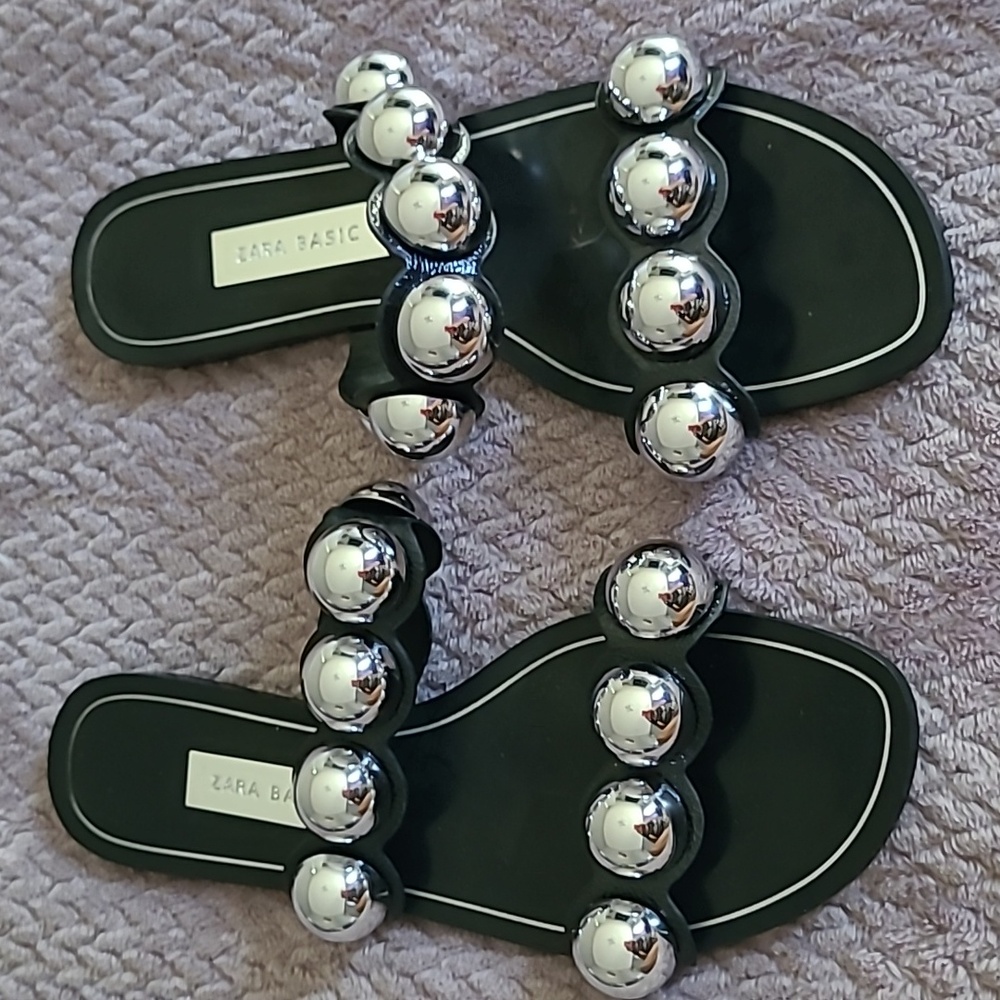 Zara Black Slides with Metallic Spheres - Fits Size 6